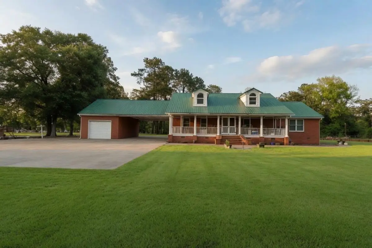 6652 Old Mullins Rd., Nichols, SC 29581 - #1