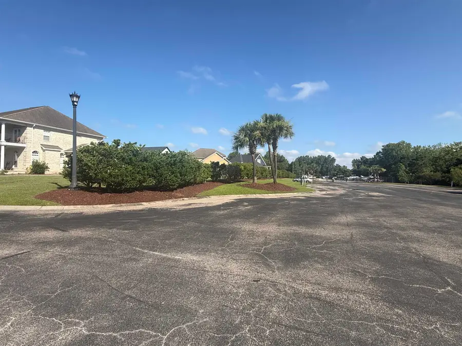 921 Waterton Ave., Myrtle Beach, SC 29579 - #2