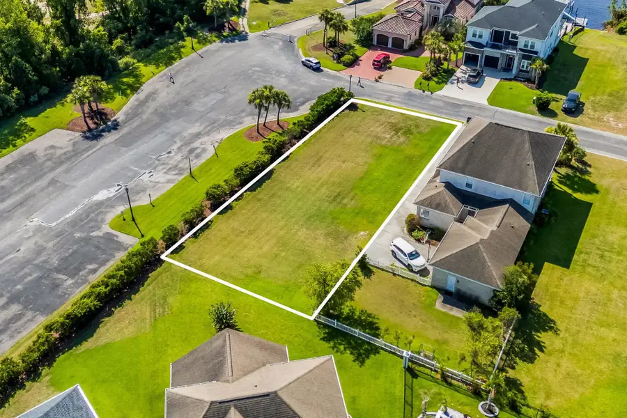 921 Waterton Ave., Myrtle Beach, SC 29579 - #3