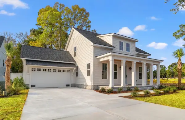 1101 Crooked Hook Rd., North Myrtle Beach, SC 29582