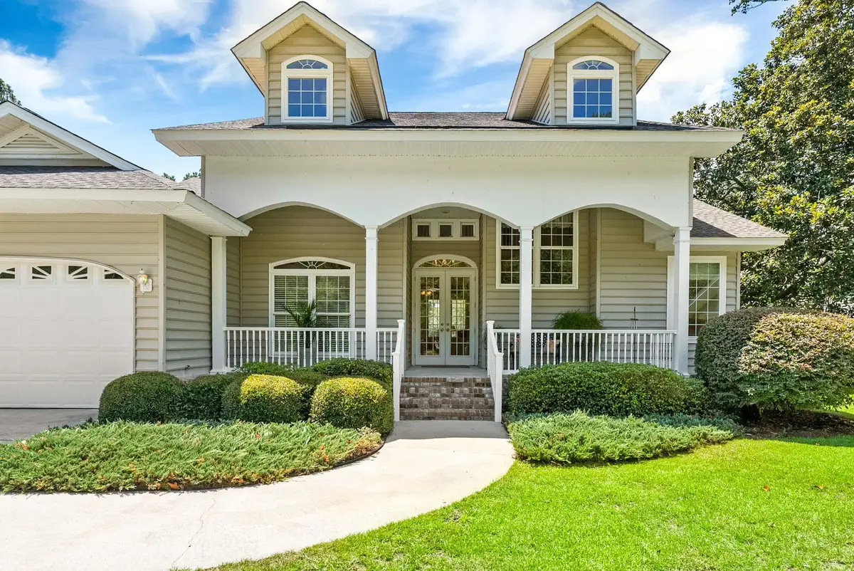 903 Butter Rd, Bonneau, SC 29431 - #1