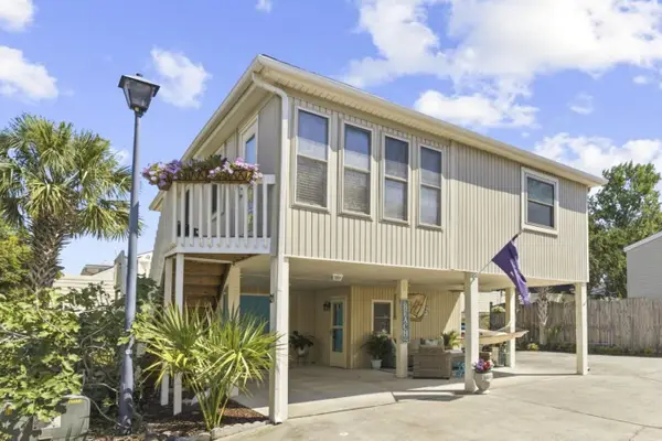 820 9th Ave. S, North Myrtle Beach, SC 29582