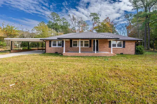 912 Camp Wiggins Rd., Florence, SC 29506