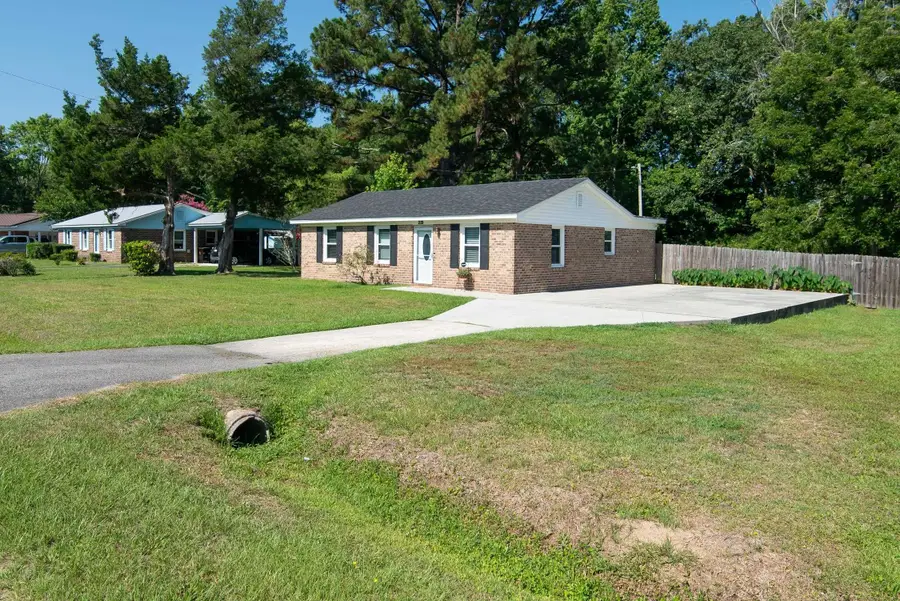 213 Gibson St., Georgetown, SC 29440 - #2