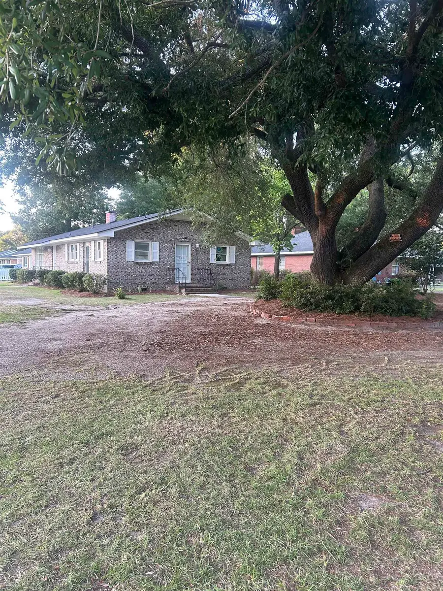 802 Esther St., Mullins, SC 29574 - #3