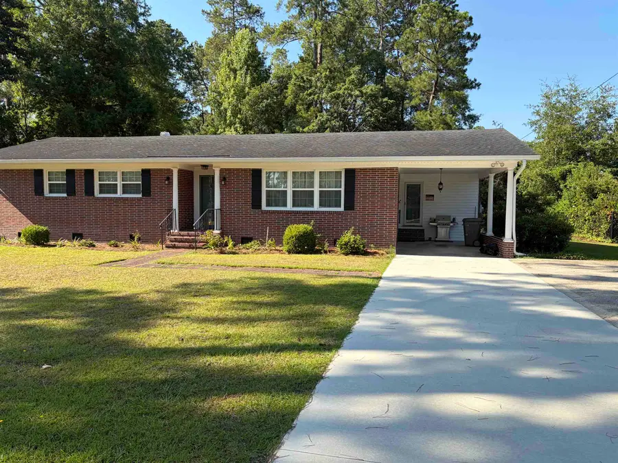 322 Johnson Dr., Dillon, SC 29536 - #2