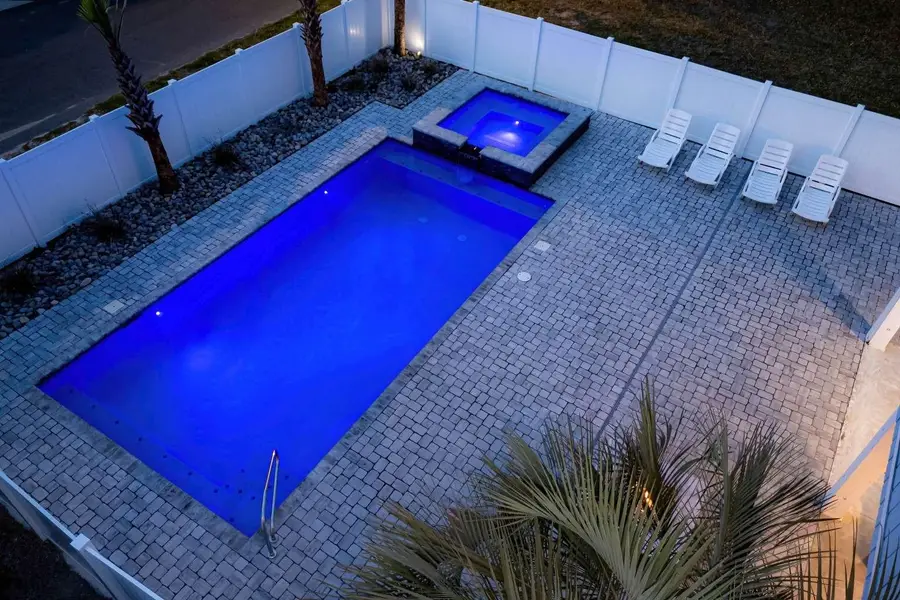 4606 Surf St., North Myrtle Beach, SC 29582 - #3