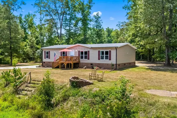 2463 Hanna Lake Rd., Johnsonville, SC 29555