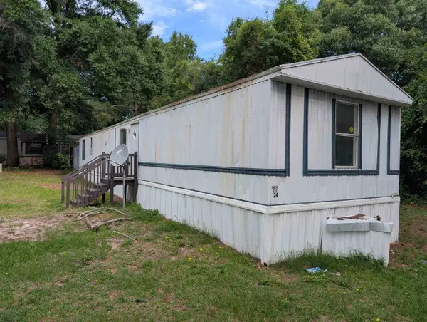 212 R Bar M Ranch Rd, Florence, SC 29501