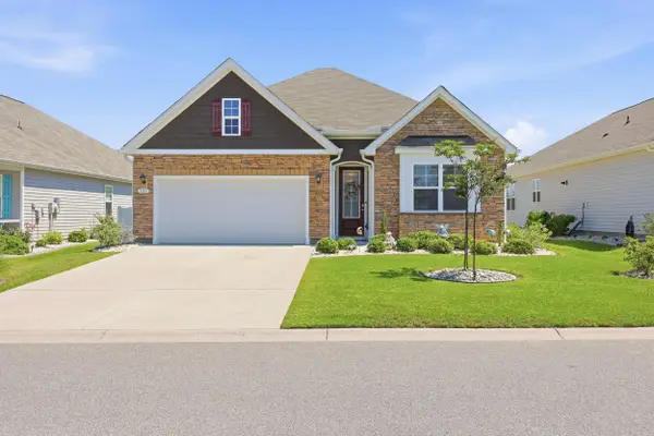 520 Mcalister Dr., Little River, SC 29566