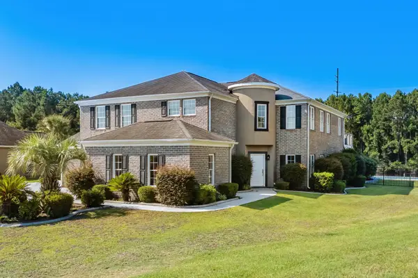 827 Oxbow Dr., Myrtle Beach, SC 29579
