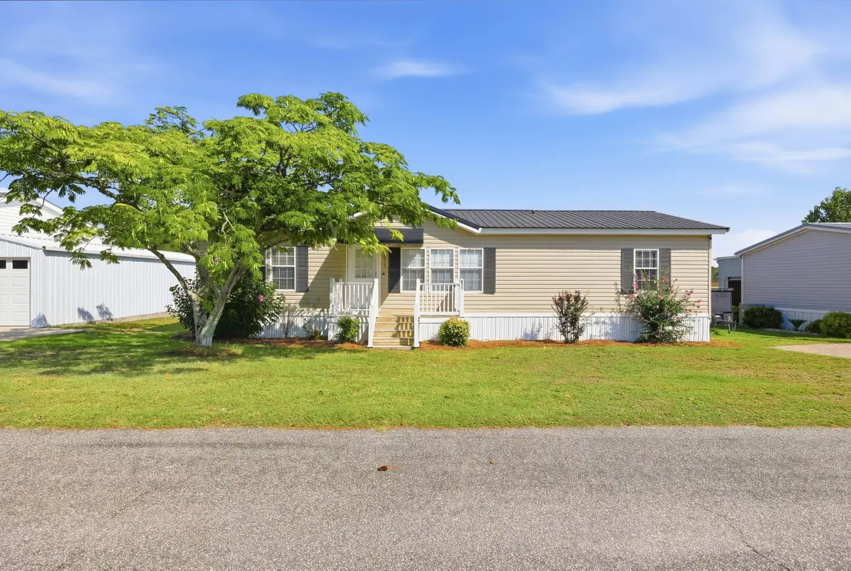 811 Waterway Dr., North Myrtle Beach, SC 29582 - #1