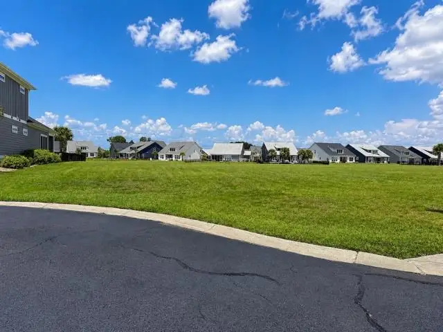 374 Harbour View Dr., Myrtle Beach, SC 29579 - #2