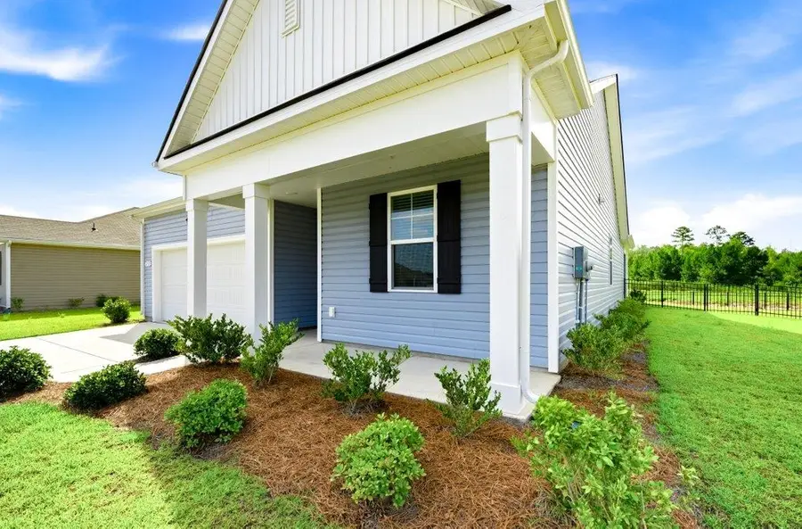 210 Carver Willow Dr., Loris, SC 29569 - #2