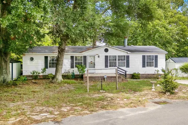 2409 Horne Ave., North Myrtle Beach, SC 29582
