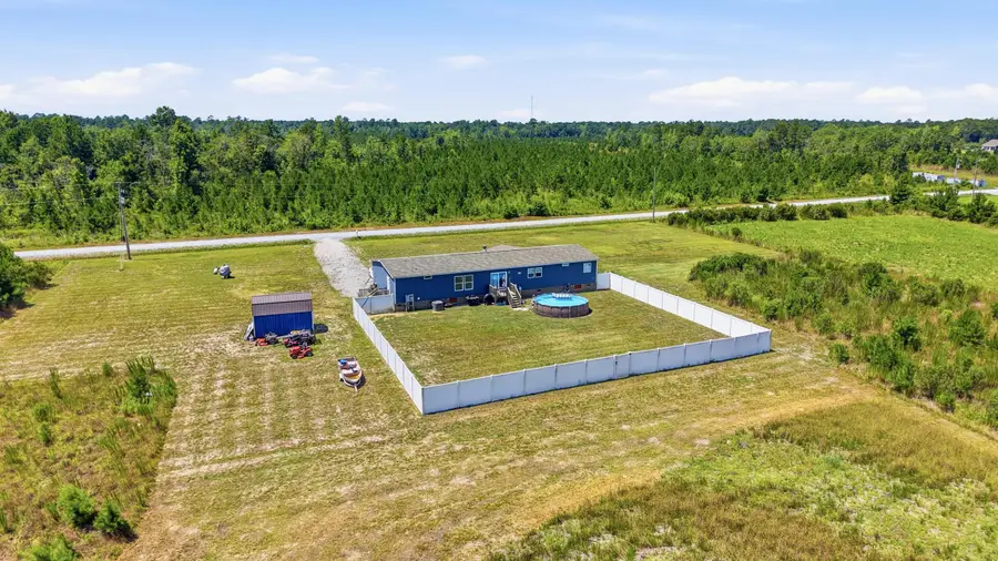 10072 Hardwick Rd., Nichols, SC 29581 - #3
