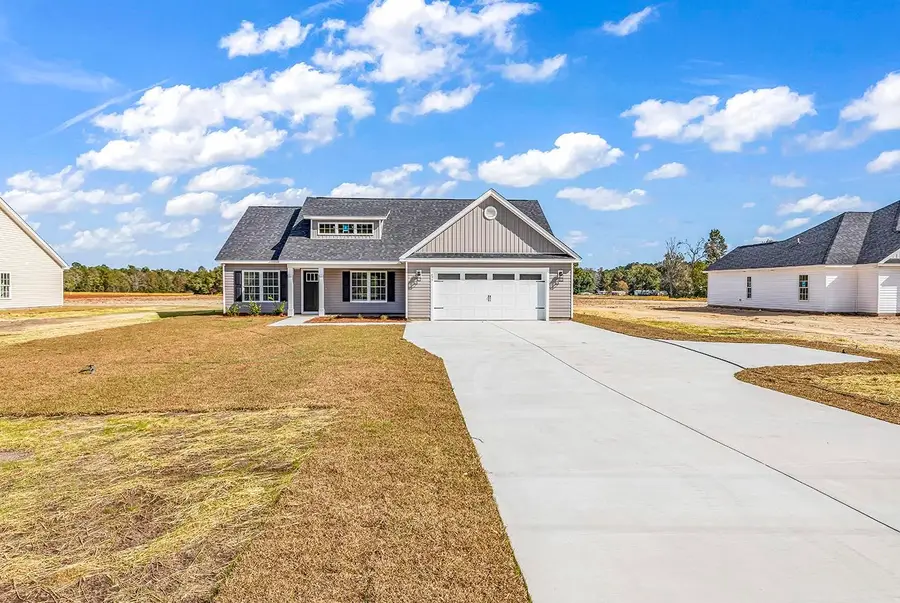 982 Inglewood Dr., Loris, SC 29569 - #2
