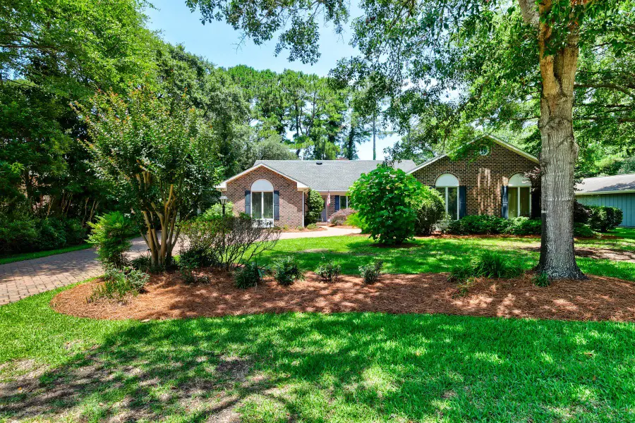 466 Country Club Dr., Pawleys Island, SC 29585 - #2