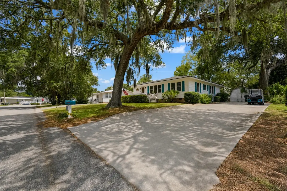 908 Wood St., North Myrtle Beach, SC 29582 - #1