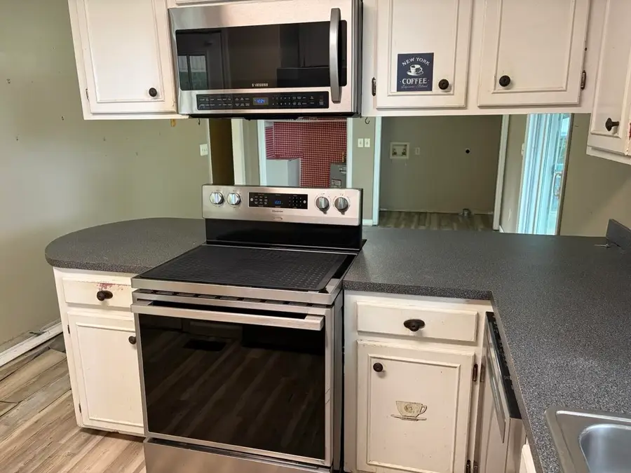1114 Pine Lake Rd., Marion, SC 29571 - #2