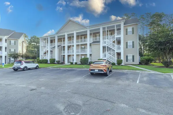 5828 Longwood Dr. #204, Murrells Inlet, SC 29576