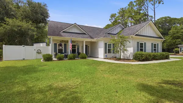 35 Georgeanna Ct., Pawleys Island, SC 29585