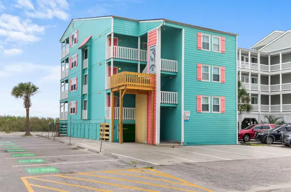 340 N Waccamaw Dr. #301, Murrells Inlet, SC 29576
