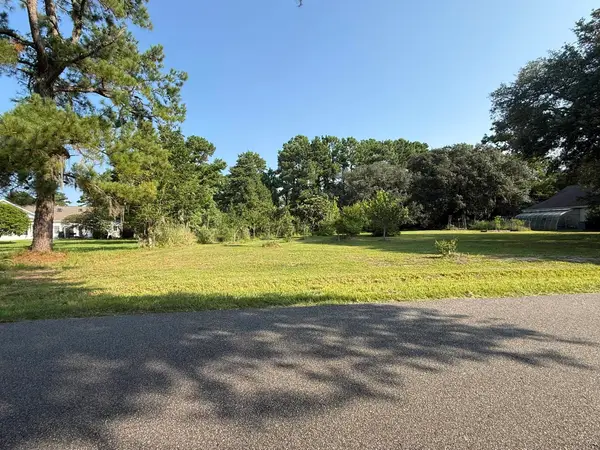 236 Wraggs Ferry Rd., Georgetown, SC 29440