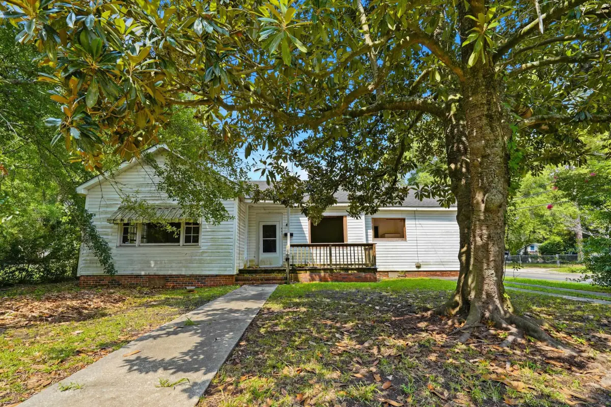 441 N Smith St., Mullins, SC 29574 - #1