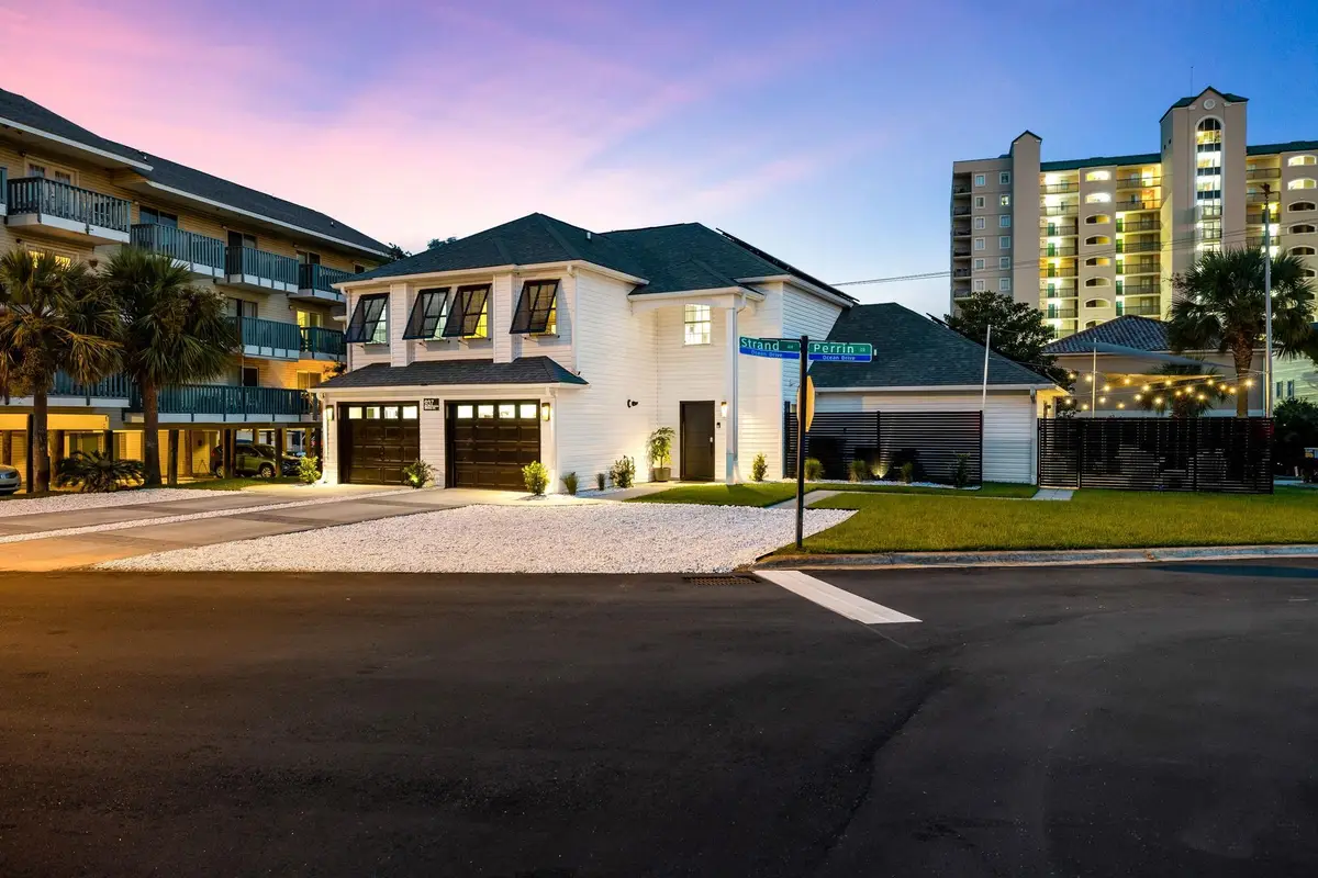 937 Strand Ave., North Myrtle Beach, SC 29582 - #1