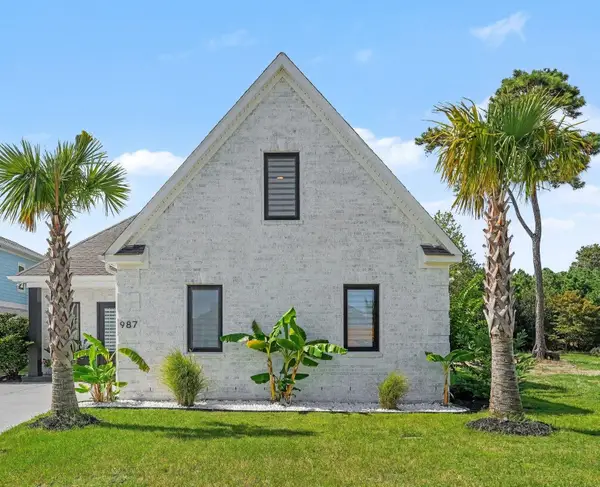 987 Shipmaster Ave., Myrtle Beach, SC 29577