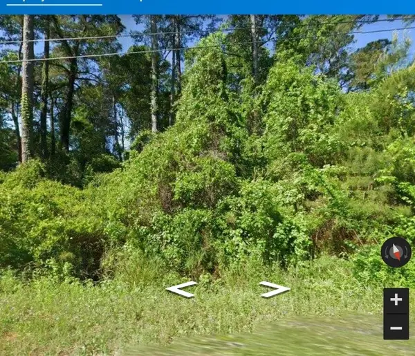 683 Waverly Rd., Pawleys Island, SC 29585