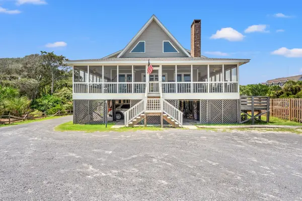 240-A Atlantic Ave., Pawleys Island, SC 29585