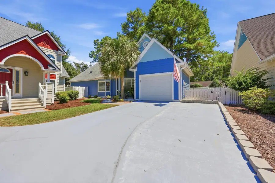 4504 Spyglass Dr., Little River, SC 29566 - #3