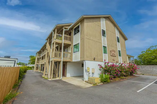 603 Wagon Wheel Rd. #201, Myrtle Beach, SC 29572