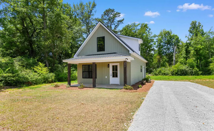 404 S Magnolia Ave., Andrews, SC 29510 - #2