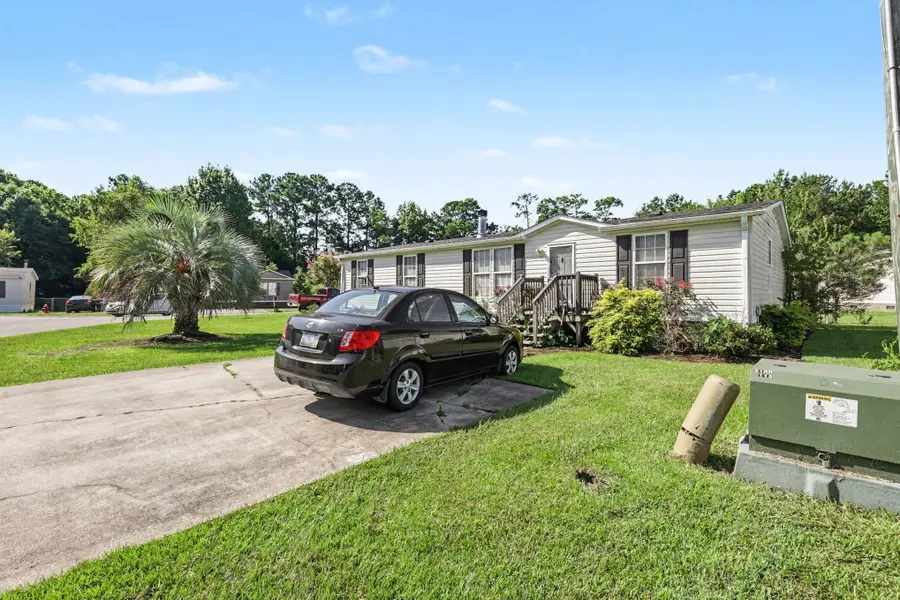 8095 Shady Grove Rd., Myrtle Beach, SC 29588 - #3