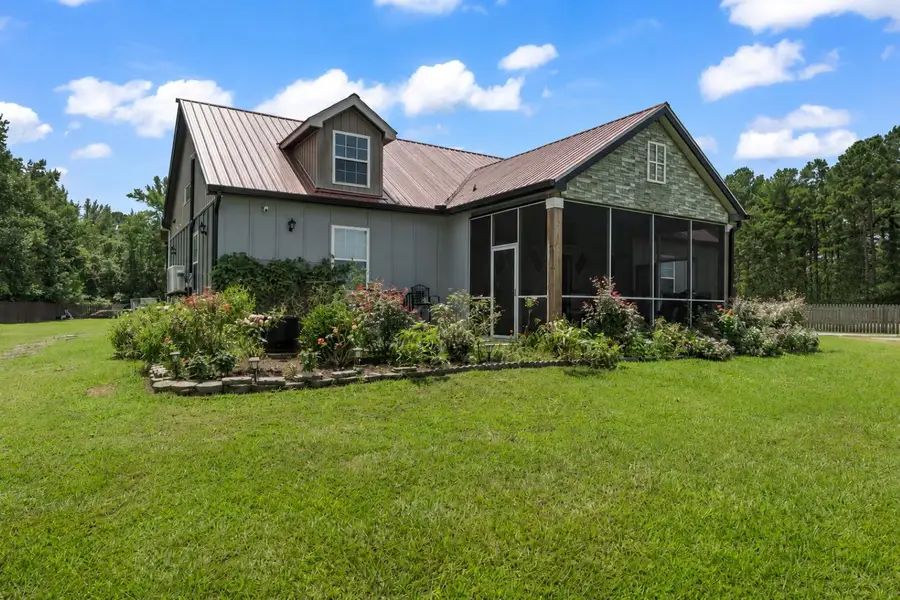 1170 Airport Rd., Loris, SC 29569 - #2