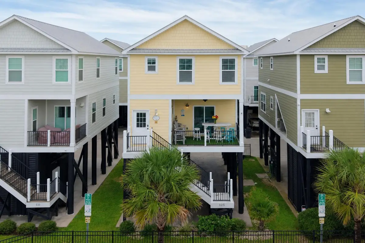 125 Garden City Retreat Dr., Garden City, SC 29576 - #1