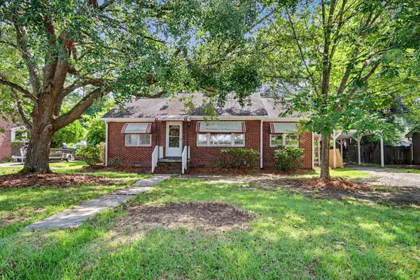 1916 Calhoun Dr., Georgetown, SC 29440