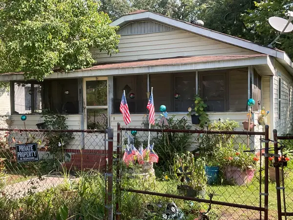 2004 Emmanuel St., Georgetown, SC 29440