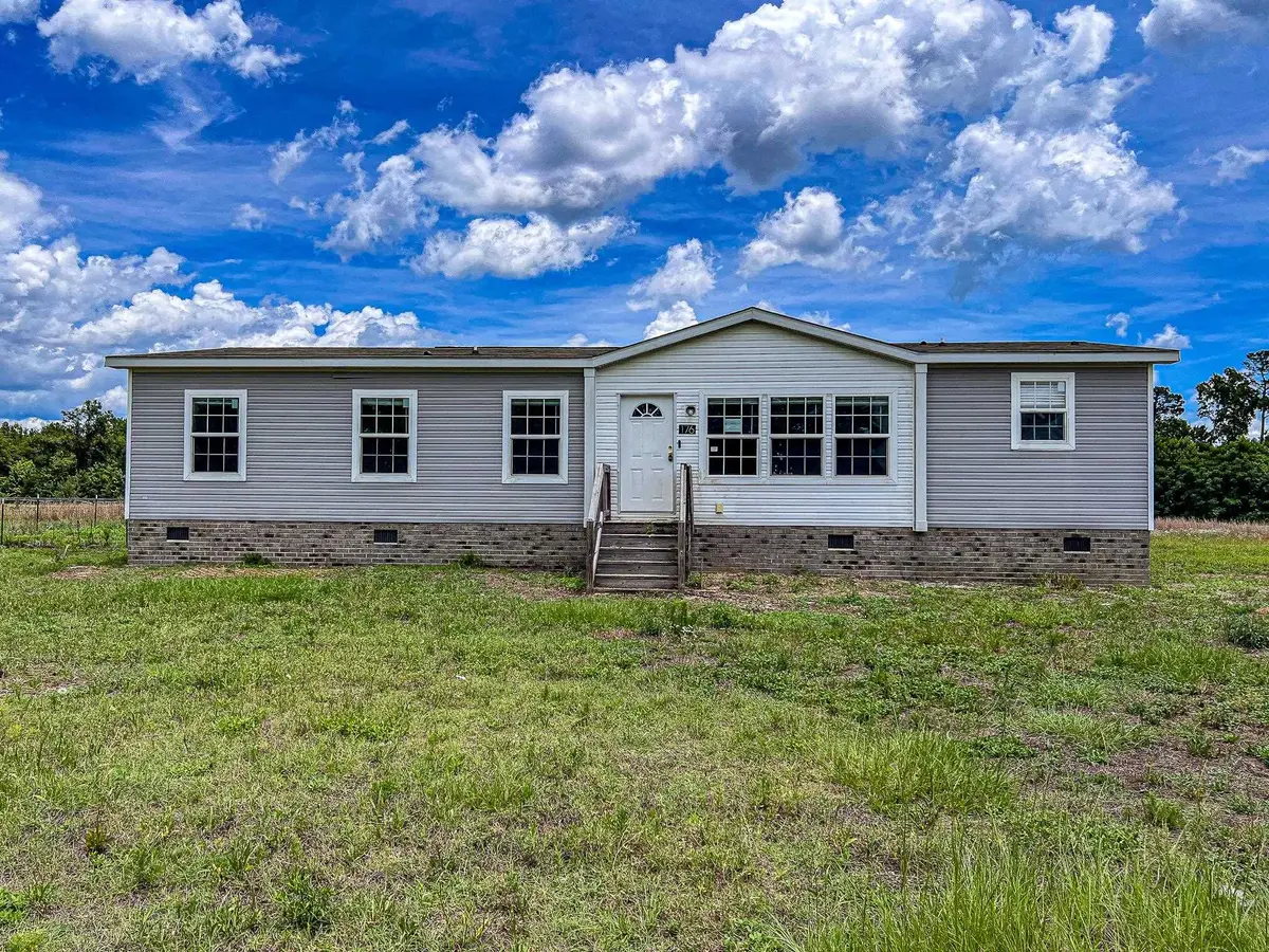 176 Old Flowers Rd., Hemingway, SC 29554 - #1