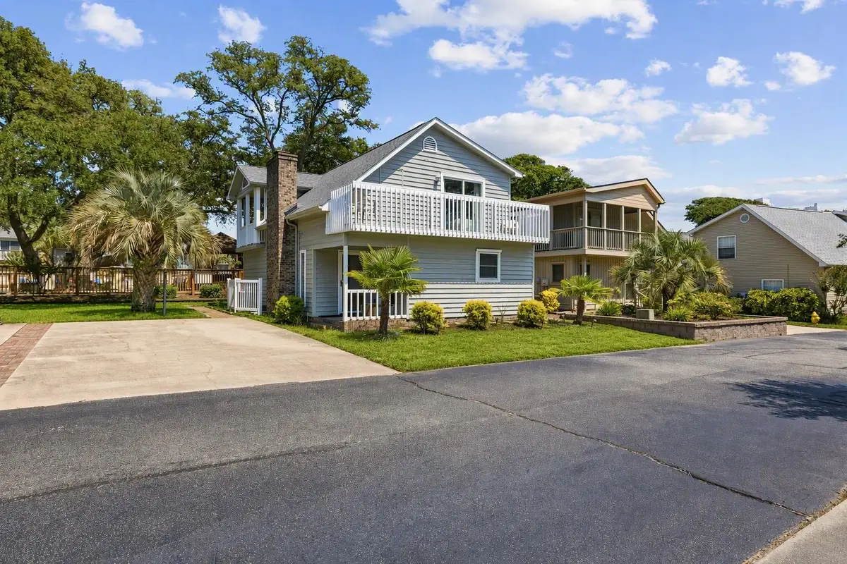 402 Windy Ln., North Myrtle Beach, SC 29582 - #1