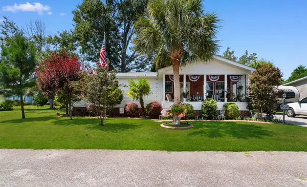 1649 Perry Circle, Myrtle Beach, SC 29577