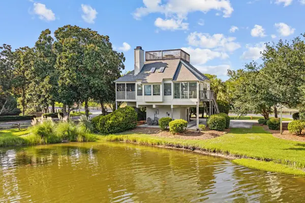 312 Retreat Beach Circle, Pawleys Island, SC 29585