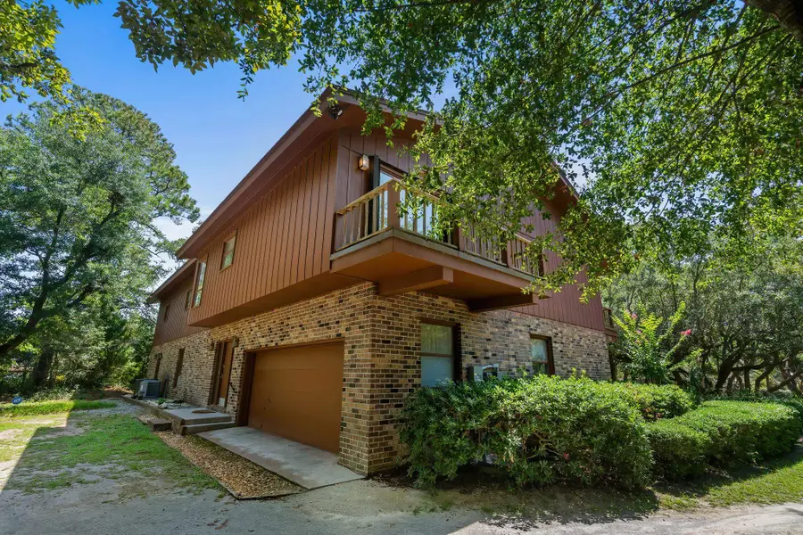 302 8th Ave. N, North Myrtle Beach, SC 29582 - #3