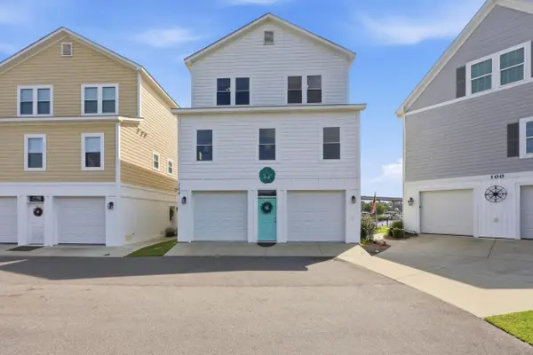104 Marblehead Dr., Little River, SC 29566