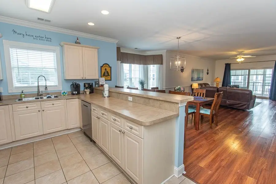 4861 Luster Leaf Circle #301, Myrtle Beach, SC 29577 - #3