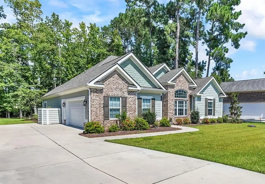 757 Mcduffie Dr., Myrtle Beach, SC 29588 - #3