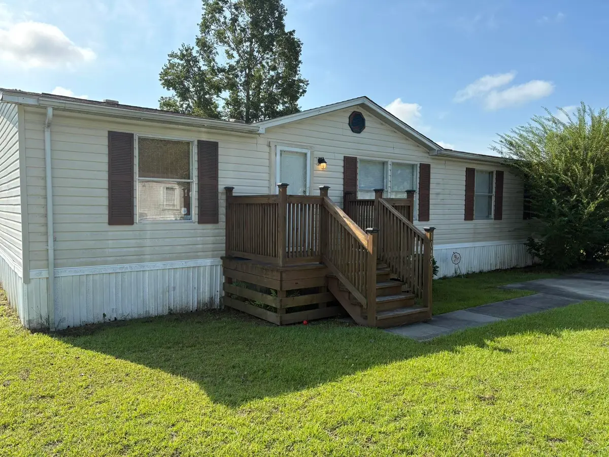 1045 Palm Dr., Conway, SC 29526 - #1